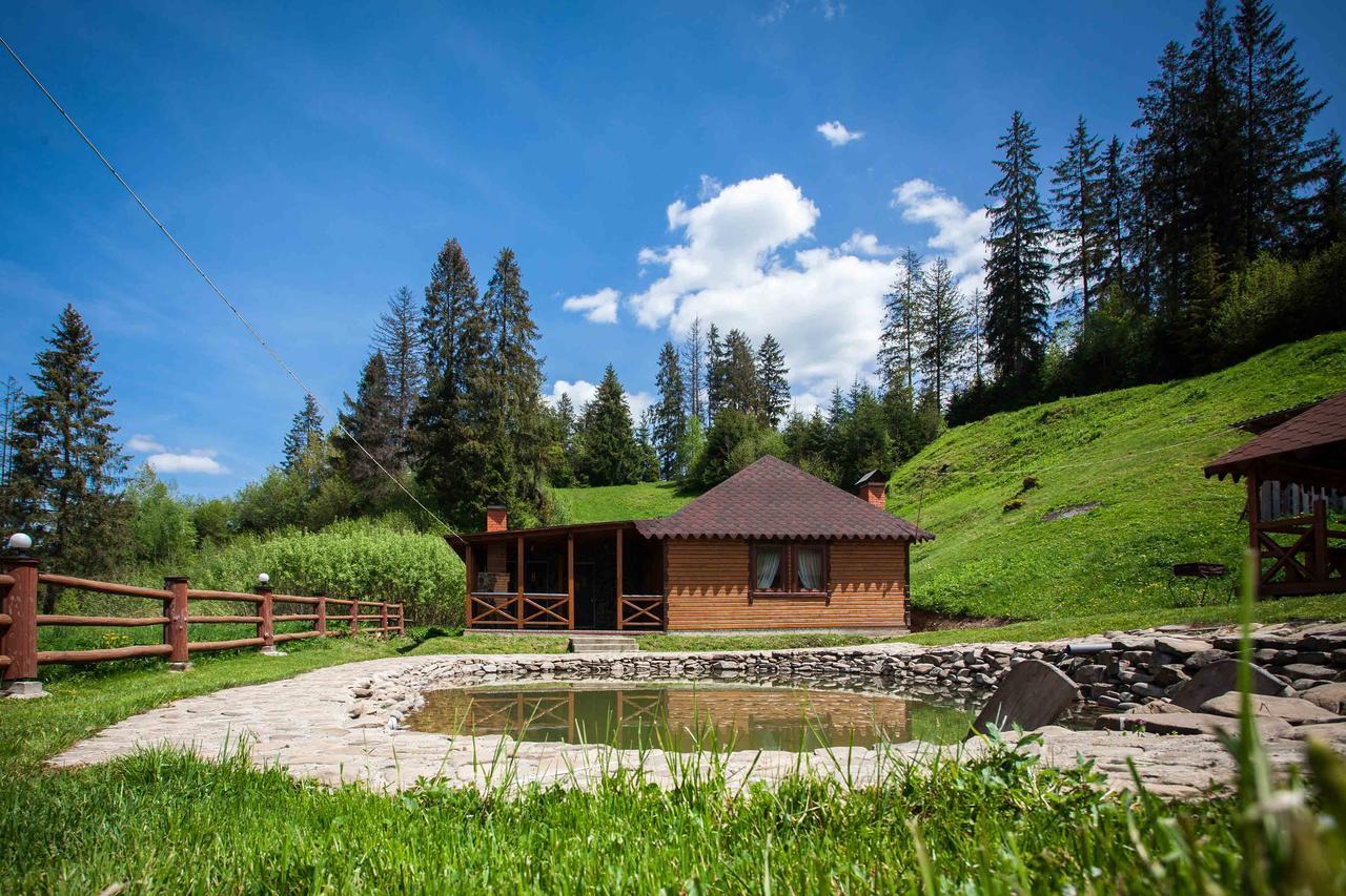 Lisoviy Zatyshok, Z Vidkrutum Litnim Baseynom Hotel Slavske Exterior photo