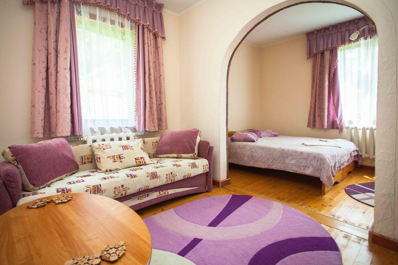 Lisoviy Zatyshok, Z Vidkrutum Litnim Baseynom Hotel Slavske Exterior photo