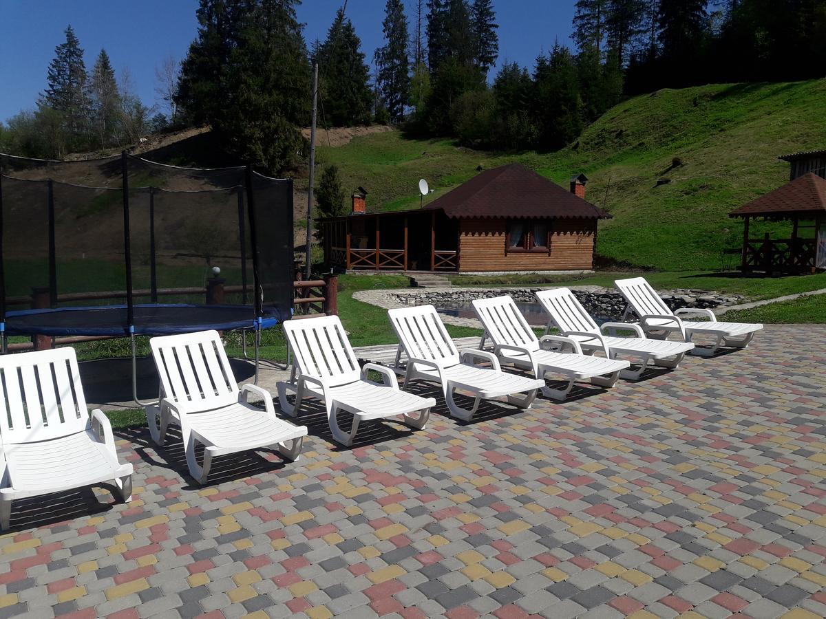 Lisoviy Zatyshok, Z Vidkrutum Litnim Baseynom Hotel Slavske Exterior photo